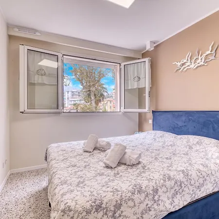 Apartmán Rives D'azur With Sea View Terrace - Happy *